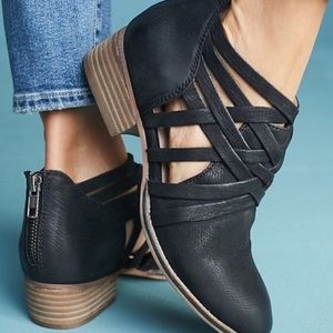 Anthropologie Seychelles So Blue Boots